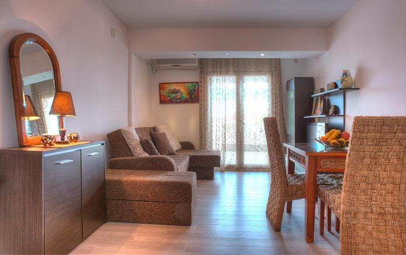 Seaside Apartments Petrovac Chambre photo